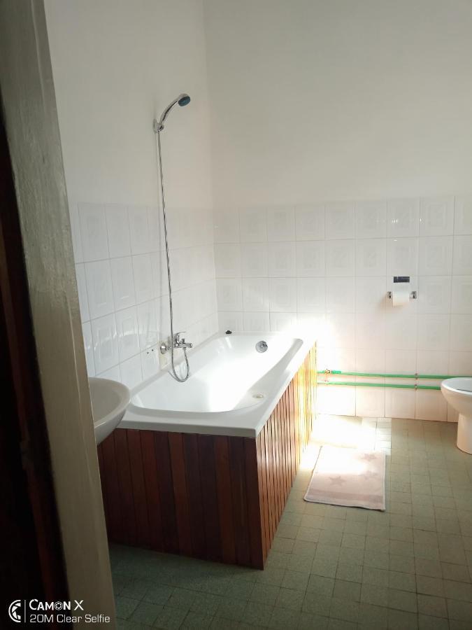 Le Manoir Bed & Breakfast Antananarivo Luaran gambar